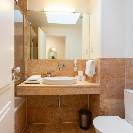 Апартаменти Casas Da Baixa - Jules & Madeleine