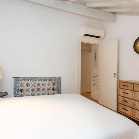 Апартаменти Casas Da Baixa - Jules & Madeleine