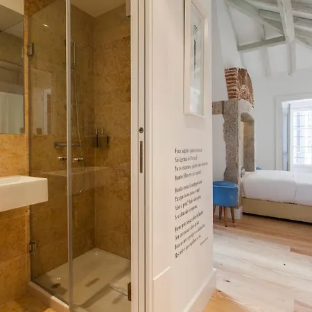 Апартаменти Casas Da Baixa - Jules & Madeleine Лісабон