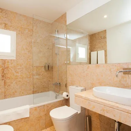 Casas Da Baixa - Jules & Madeleine Daire *